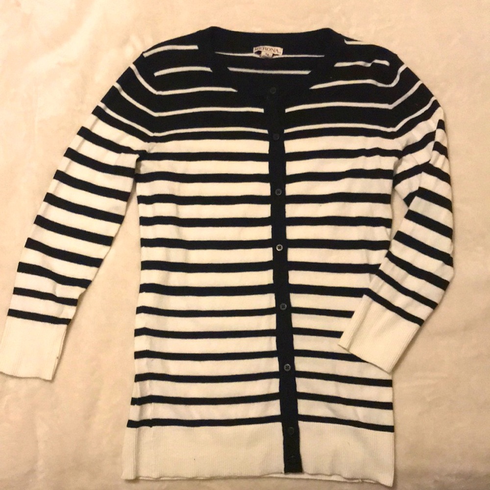 NEW| Merona woman’s sweater